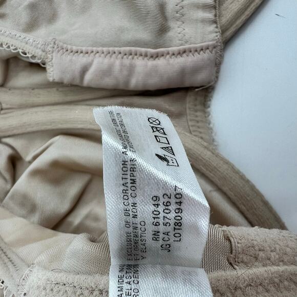 Wacoal Basic Beauty Full Figure Seamless Underwire Bra sand (beige/tan) sz 44DDD - Picture 10 of 10